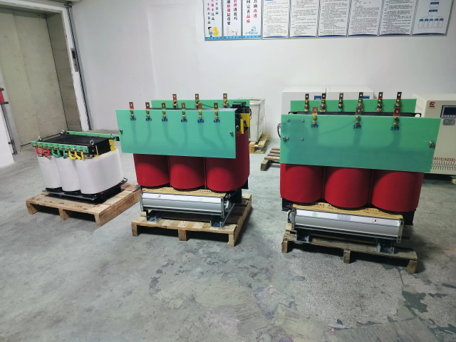舞阳KS11-1000KVA矿用变压器